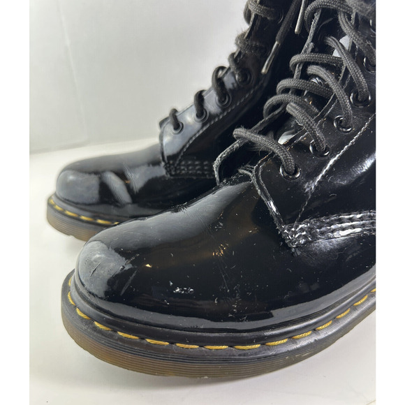 Doc Dr. Martens Shiny Patent Leather 1469 Boots Black Lace Up Women's Size 9 - Picture 6 of 16